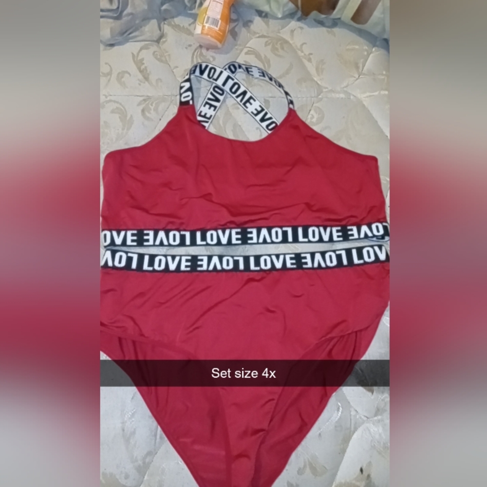 Bra and undie set